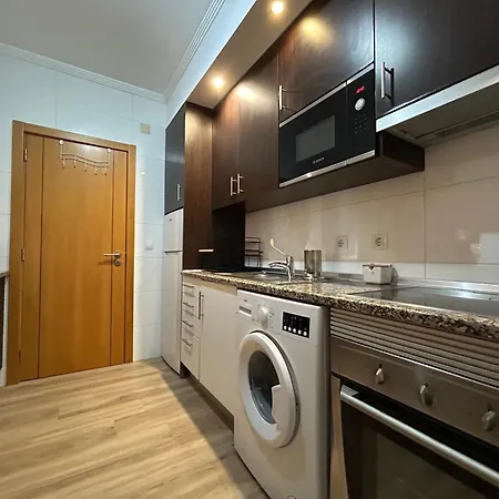 Convistaapartment With Pool * ポルティマン