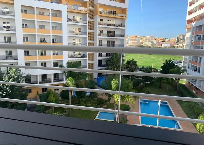 Convistaapartment With Pool Lejlighed