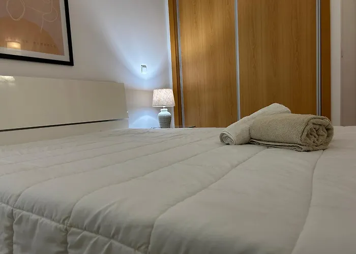 Convistaapartment With Pool 公寓